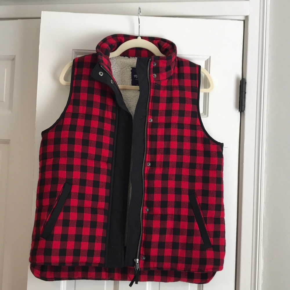 Madewell buffalo plaid Sherpa lined vest